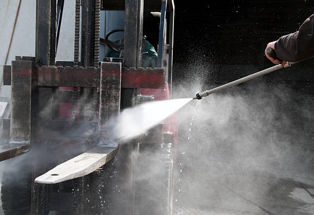 Best Warehouse Cleaning  in Gholson, TX